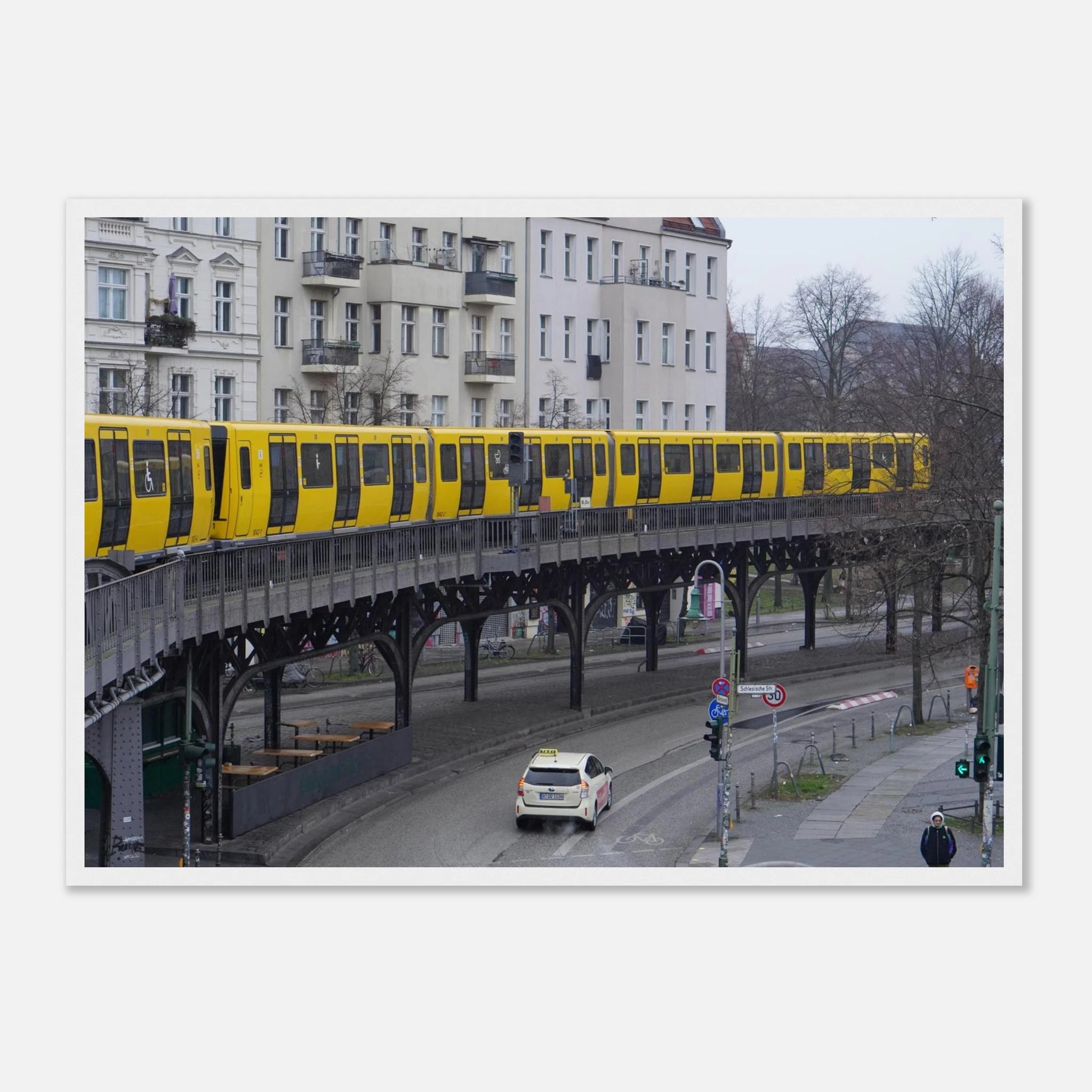 728b7c10-35b9-42de-a034-2e8d68a93c64