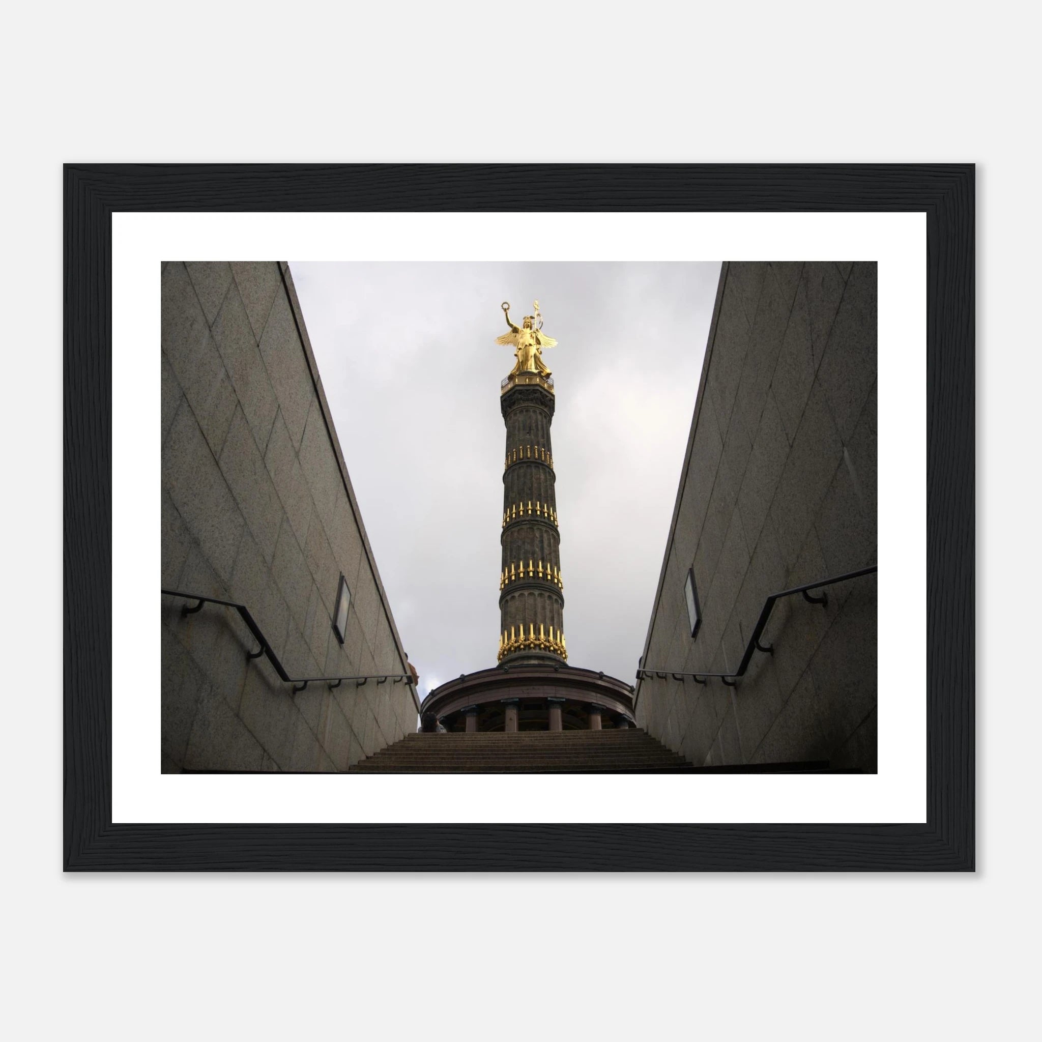 f5a0314b-785a-4312-a149-5374b75a76eb